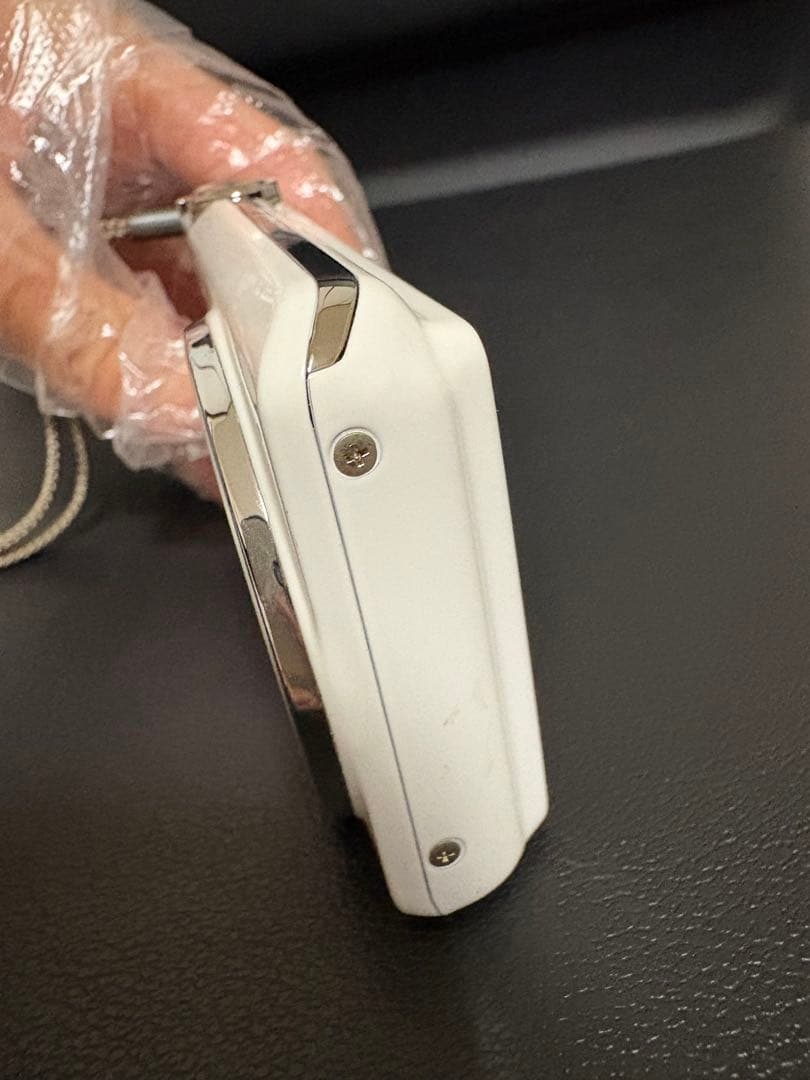 CASIO EXILIM 16.1MP コンパクトデジタルカメラ