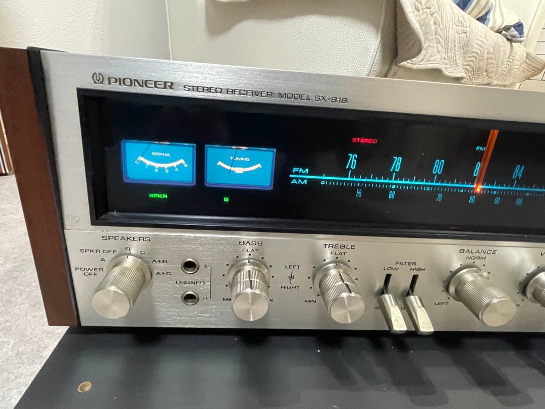 珍しいPioneer SX-818ステレオレシーバー