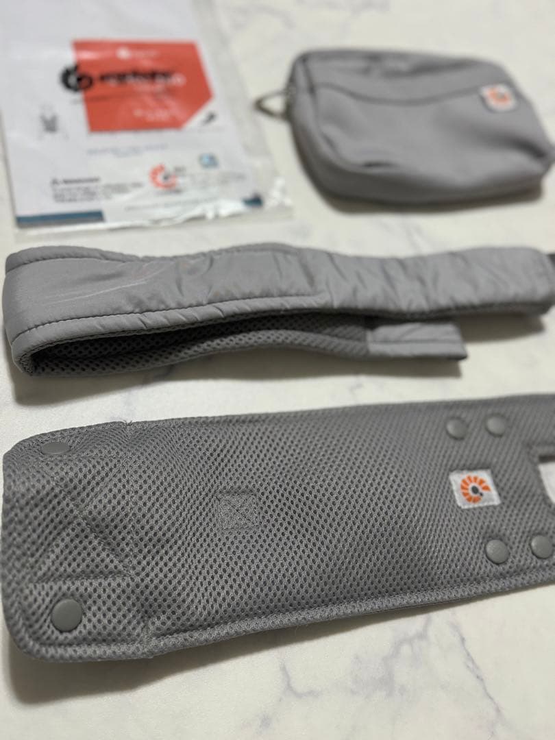 【ほぼ未使用品】エルゴベビー オムニ 360 クールエア メッシュ パールグレー