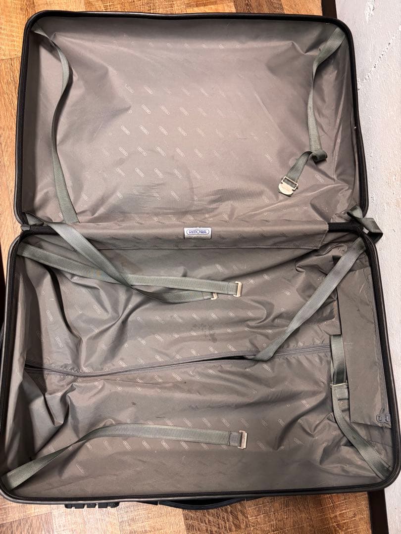 RIMOWAリモワ サルサ 63L 2輪 ブラック スーツケース キャリーケース