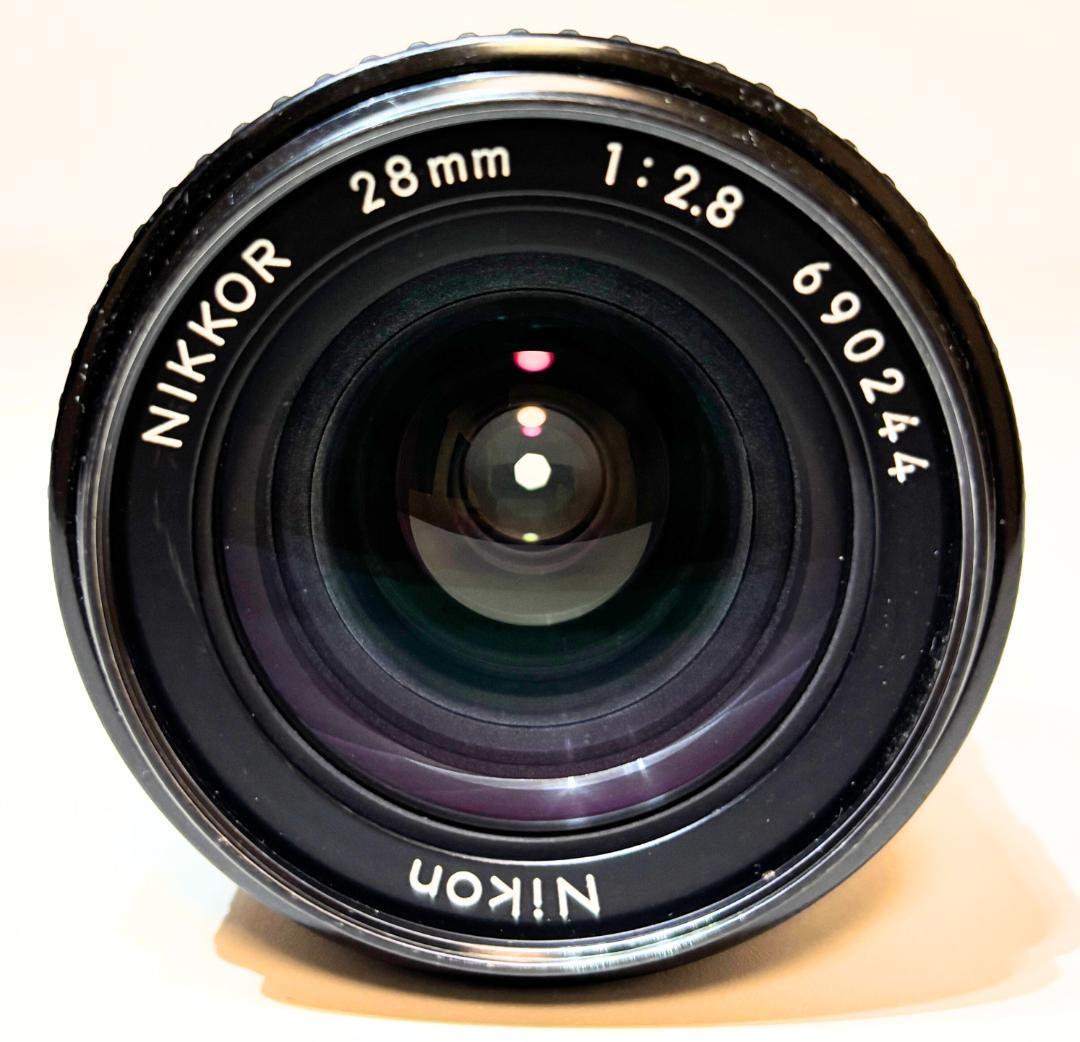 Nikon NIKKOR 28mm F2.8 レンズ