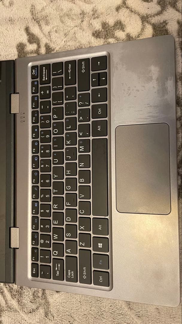 Teclast F5 N4100 中古2in1 ノートパソコン タッチスクリーン