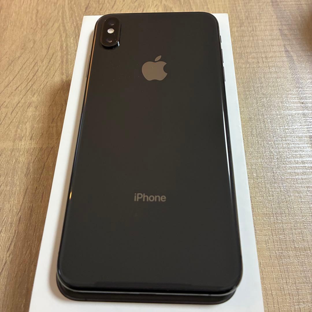 美品　iPhone Xs Max Space Gray 64 GB