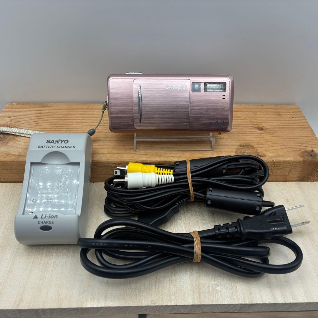 【動作確認済】SANYO Xacti DSC-J4 ピンク