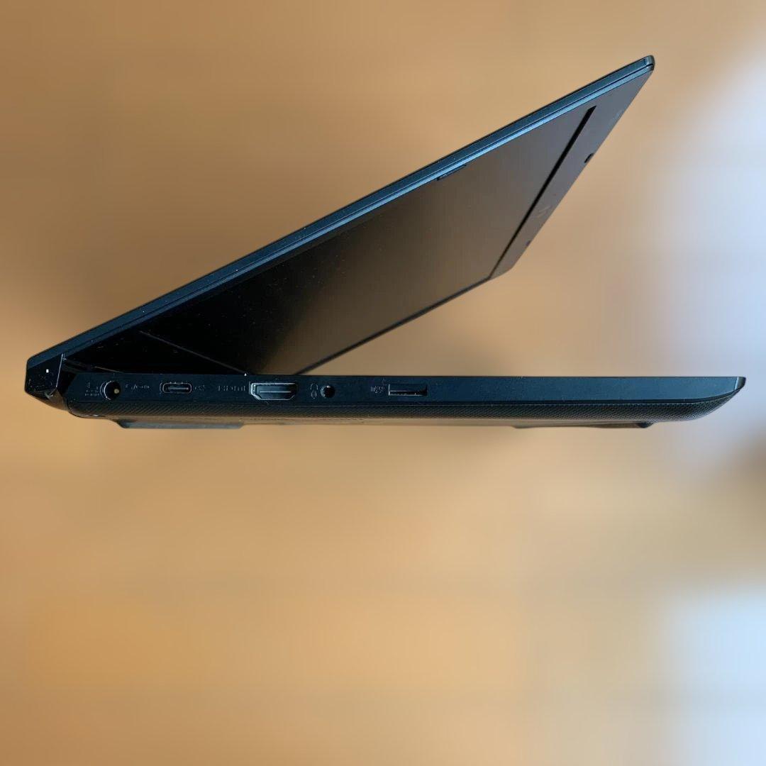 ⭐SSD256GB！⭐13.3型 軽量薄型ノートPC⭐Win11⭐第8世代i3⭐