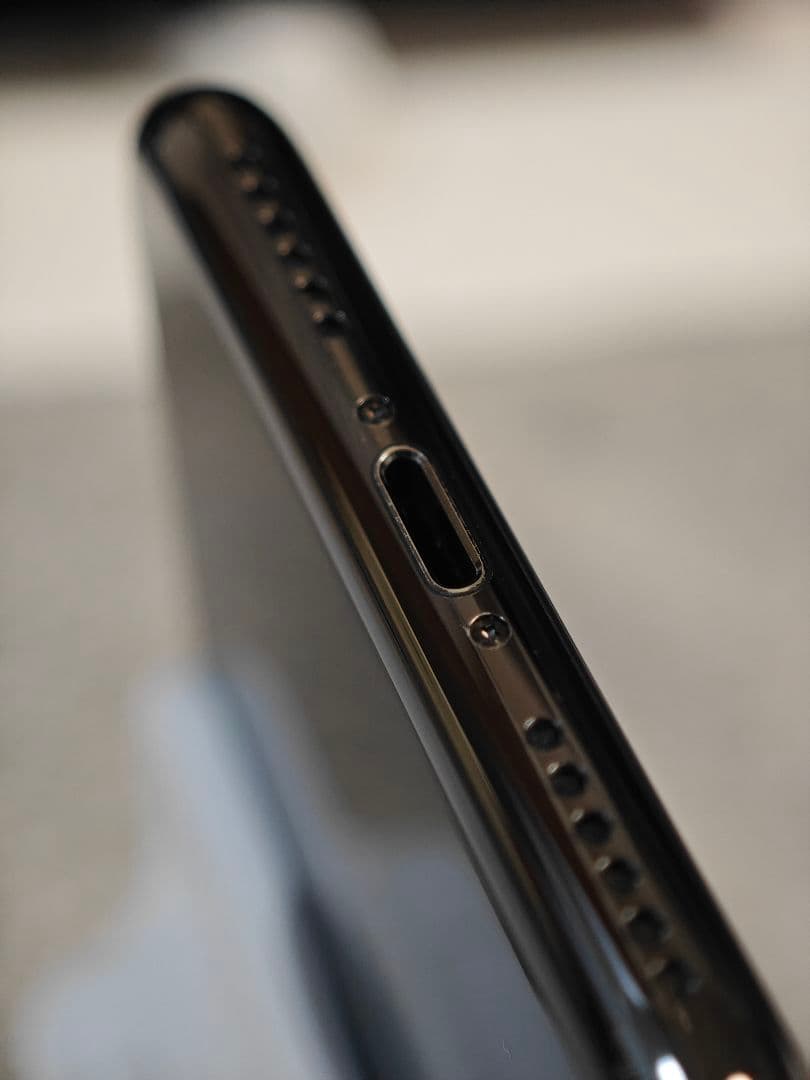 Apple iPhone X 256GB スペースグレイ