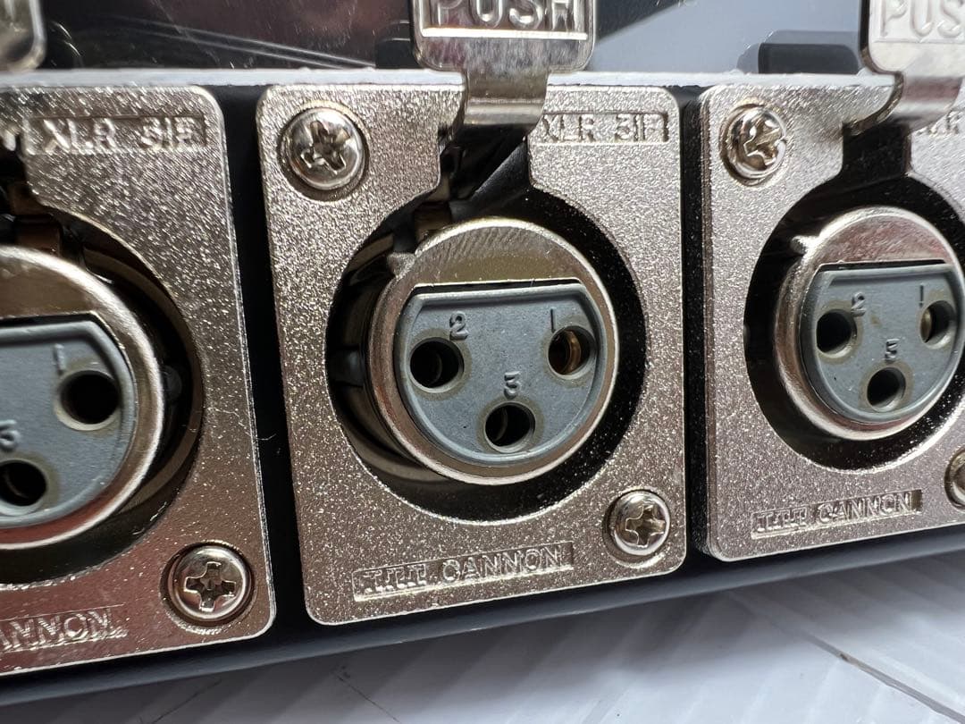 パッチパネル　XLR/ITTキャノン・パッチ盤/パッチベイ