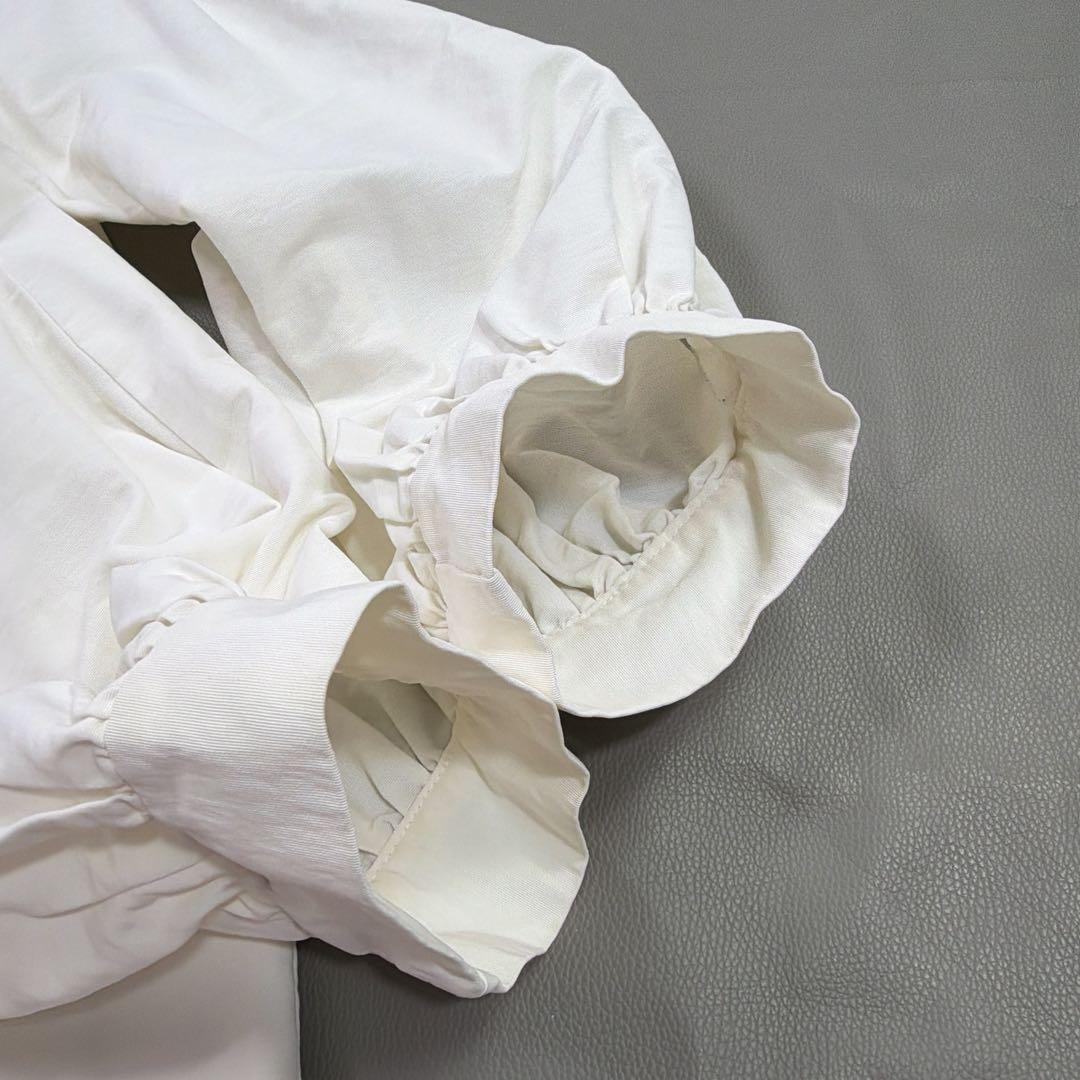 美品 CELERIセルリ PUFF ブラウス　ボリューム袖　アイボリー