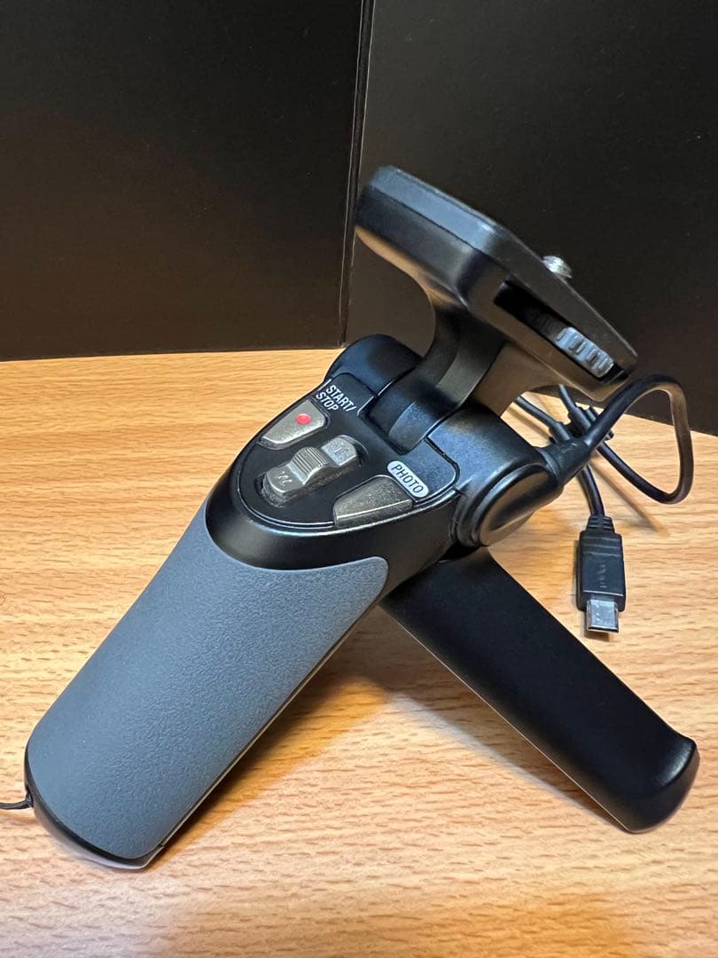 SONY cyber-shot dsc-rx100M5&三脚