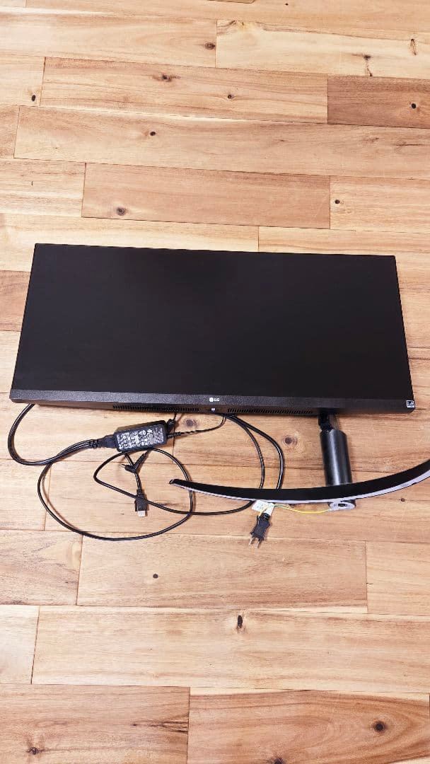 186時間のみ使用　29WP500-B 　LG 29インチ　ウルトラワイドモニタ