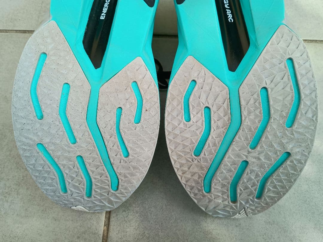 スパイク・シューズ new balance SuperComp Trainer V3 26.0cm