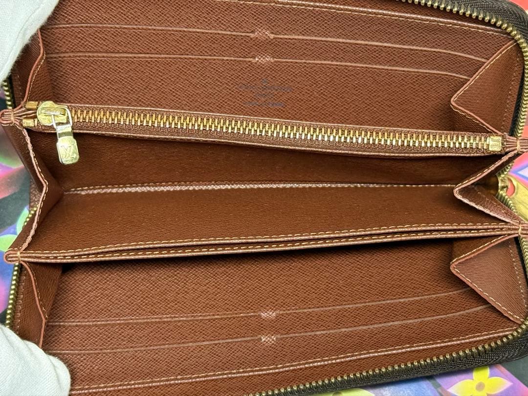 極美品！LOUIS VUITTONルイヴィトン　ジッピーウォレット長財布