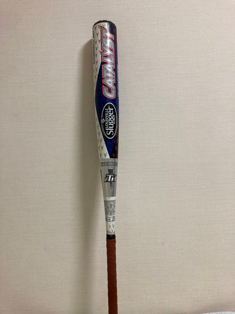 ★美品★ルイスビルスラッガー　カタリスト　CATALYST 軟式バット　84cm