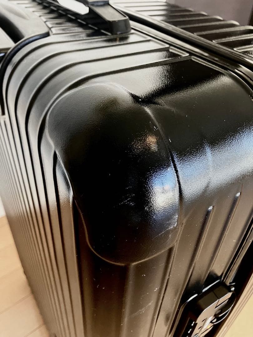 ◼️ステゴン◼️RIMOWAリモワ　サルサ　4輪　マットブラック　86リットル