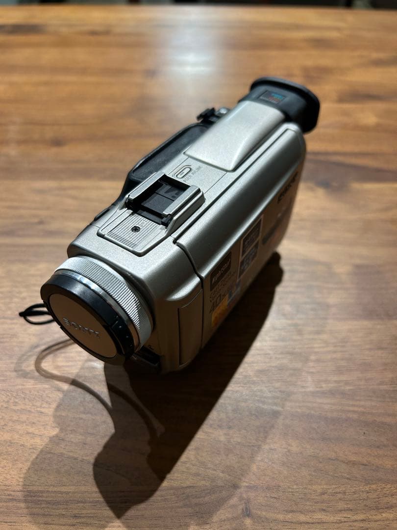 SONY DCR-TRV10 ビデオカメラ 本体　IFT-R10 IRレシーバー