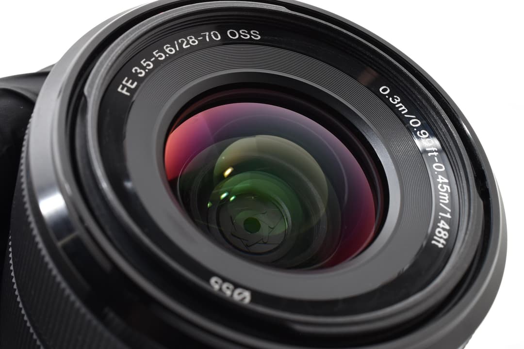 ■極上品■ ソニー FE 28-70mm F3.5-5.6 OSS #D063