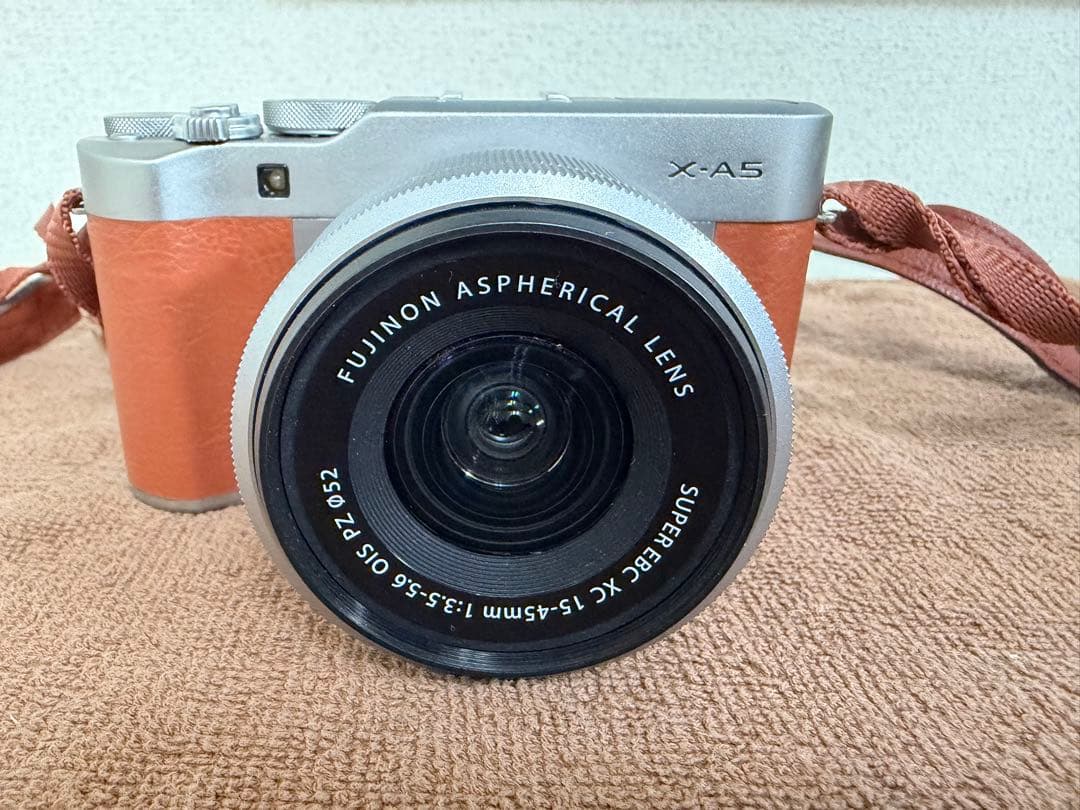 FUJIFILM X-A5 ミラーレス一眼カメラ