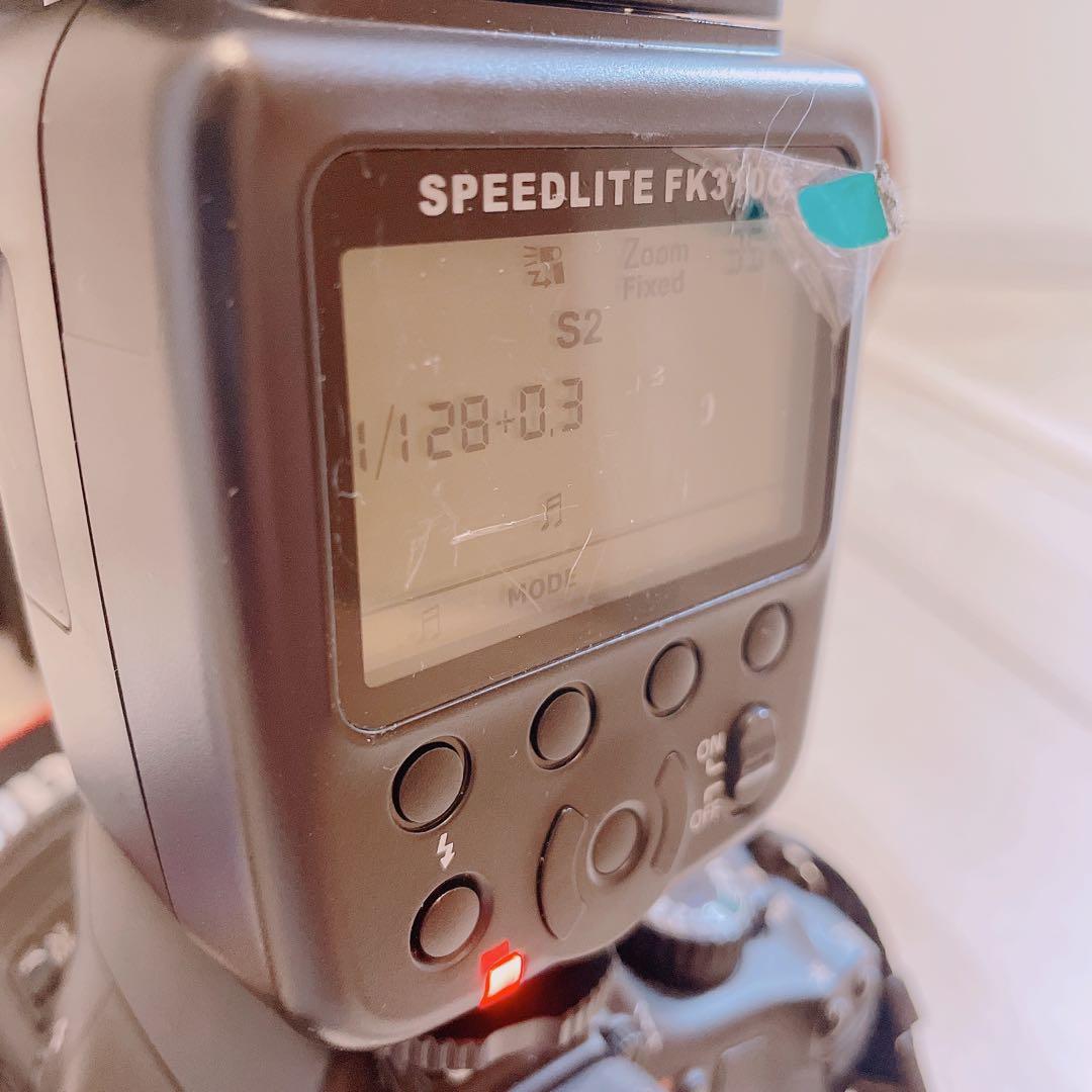 Canon EOS Kiss X4＋50mm単焦点＋ストロボ＋バッグ美品 動確済