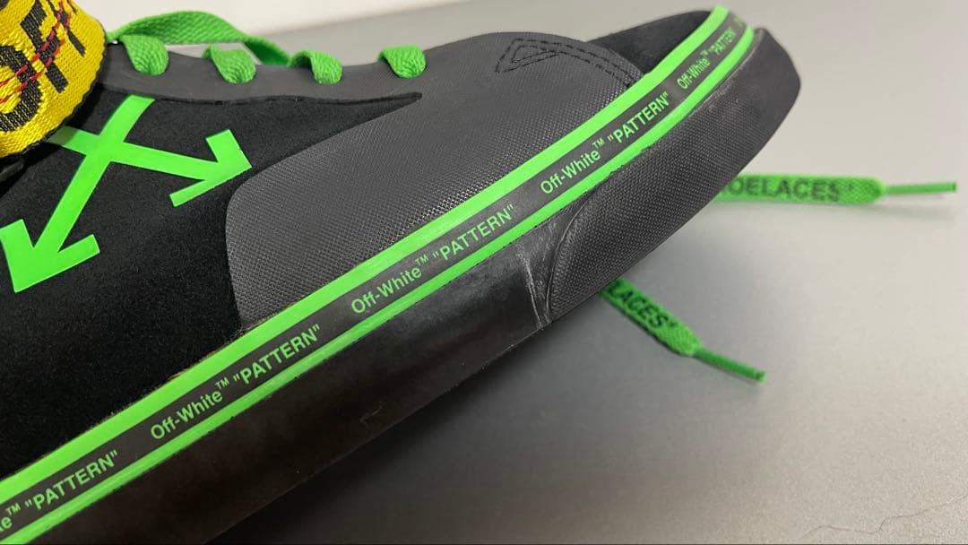 靴 Off-White INDUSTRIAL BELT SNEAKER