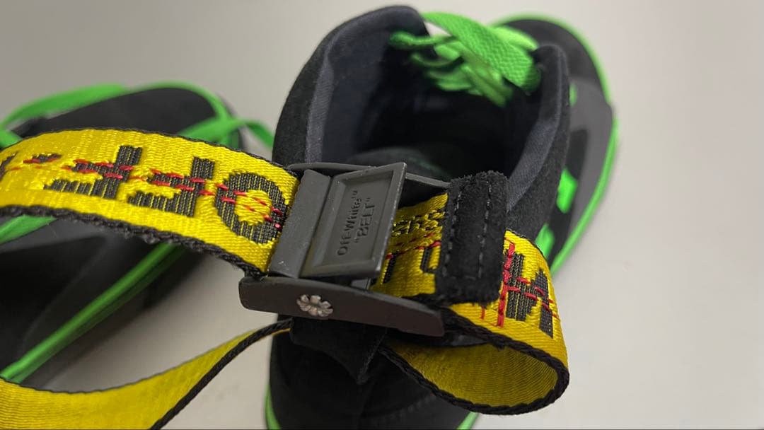 靴 Off-White INDUSTRIAL BELT SNEAKER