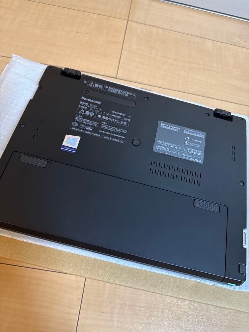 Panasonic レッツノート CF-QV9KFNQR SIMフリー