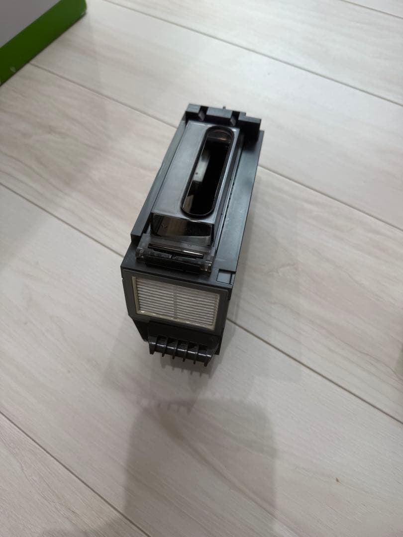 iRobot Roomba j7+ ロボット掃除機本体
