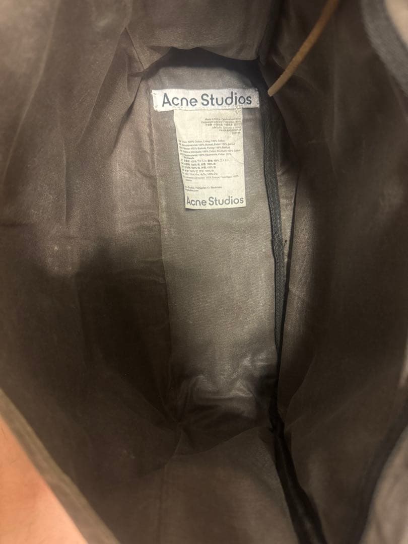 【美品】ショルダー（メッセンジャー）バッグ 【Acne Studios】