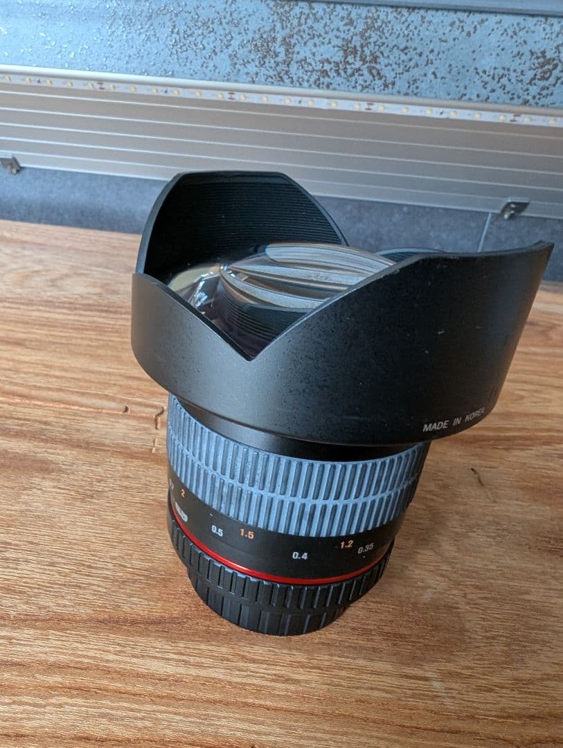 Samyang 14mm F2.8 ED AS IF UMC 広角レンズ