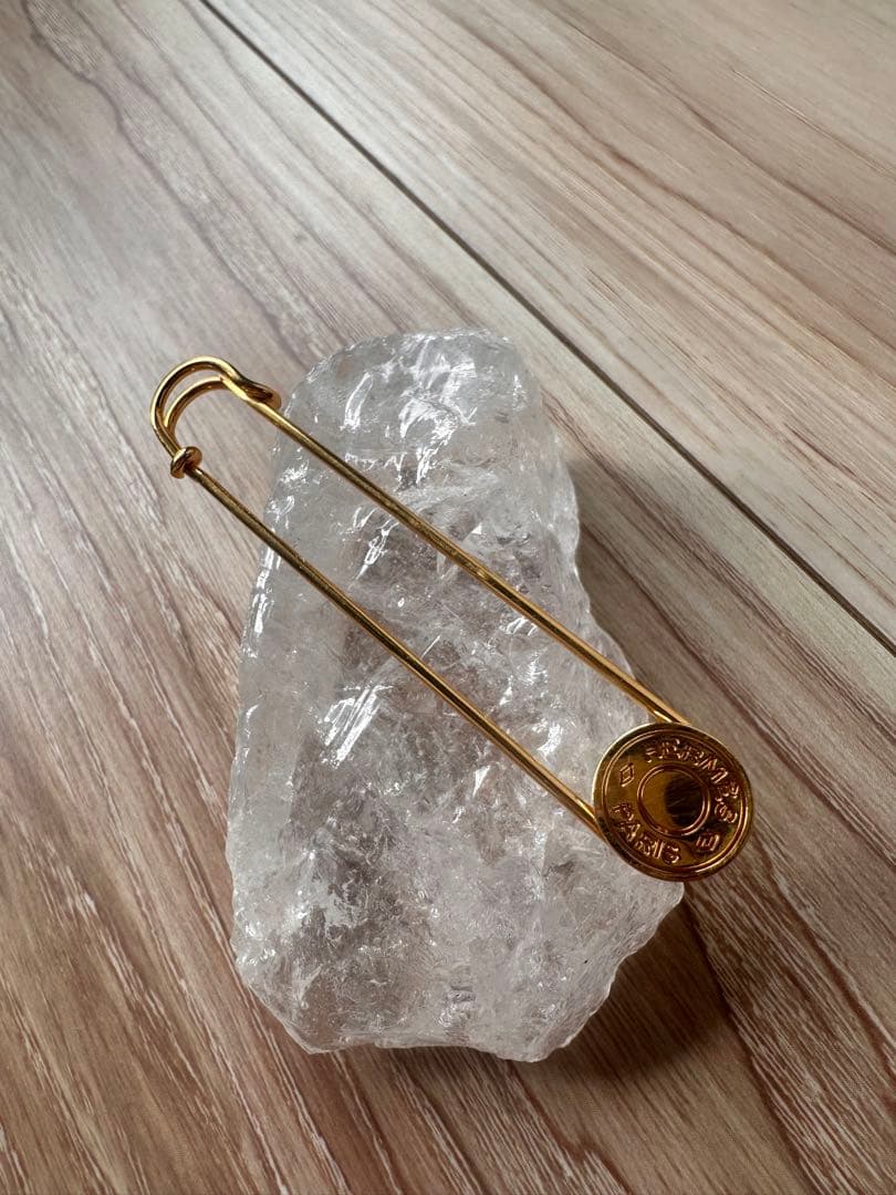 HERMES セリエ　ピンブローチ