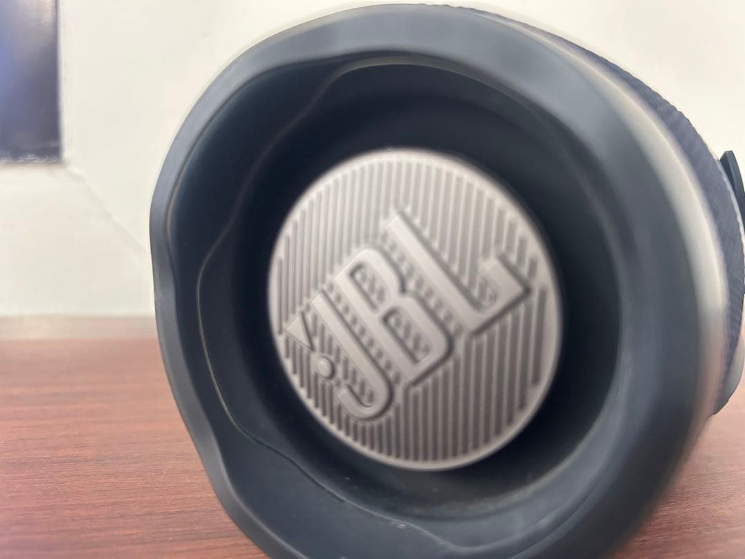 JBL CHARGE4 ワイヤレススピーカー ブラック