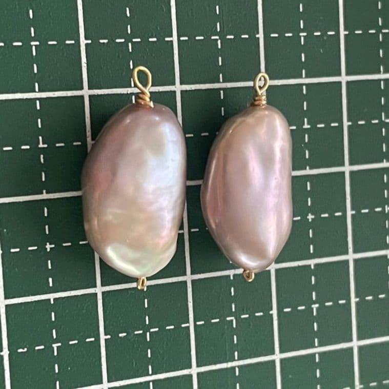 e.m☆❤　大粒訳あり淡水パールピンクピアス