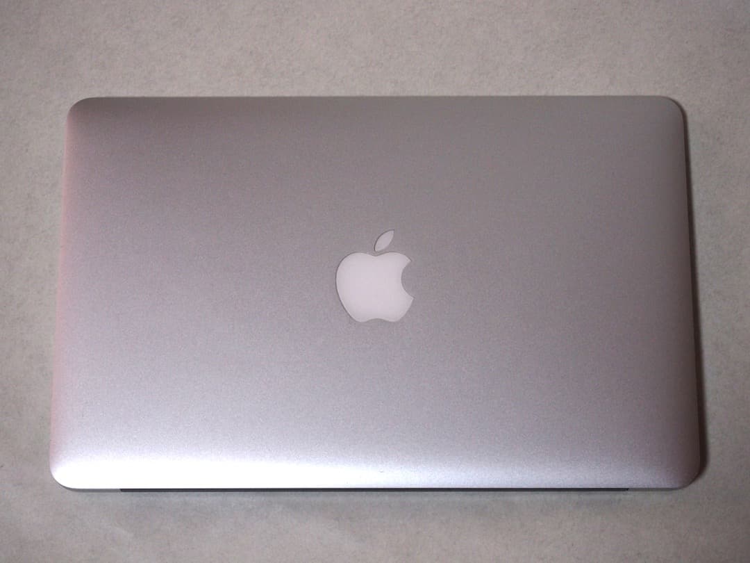 ☆☆美品 メモリ8G MacBook Air 2015 11インチA1465☆☆