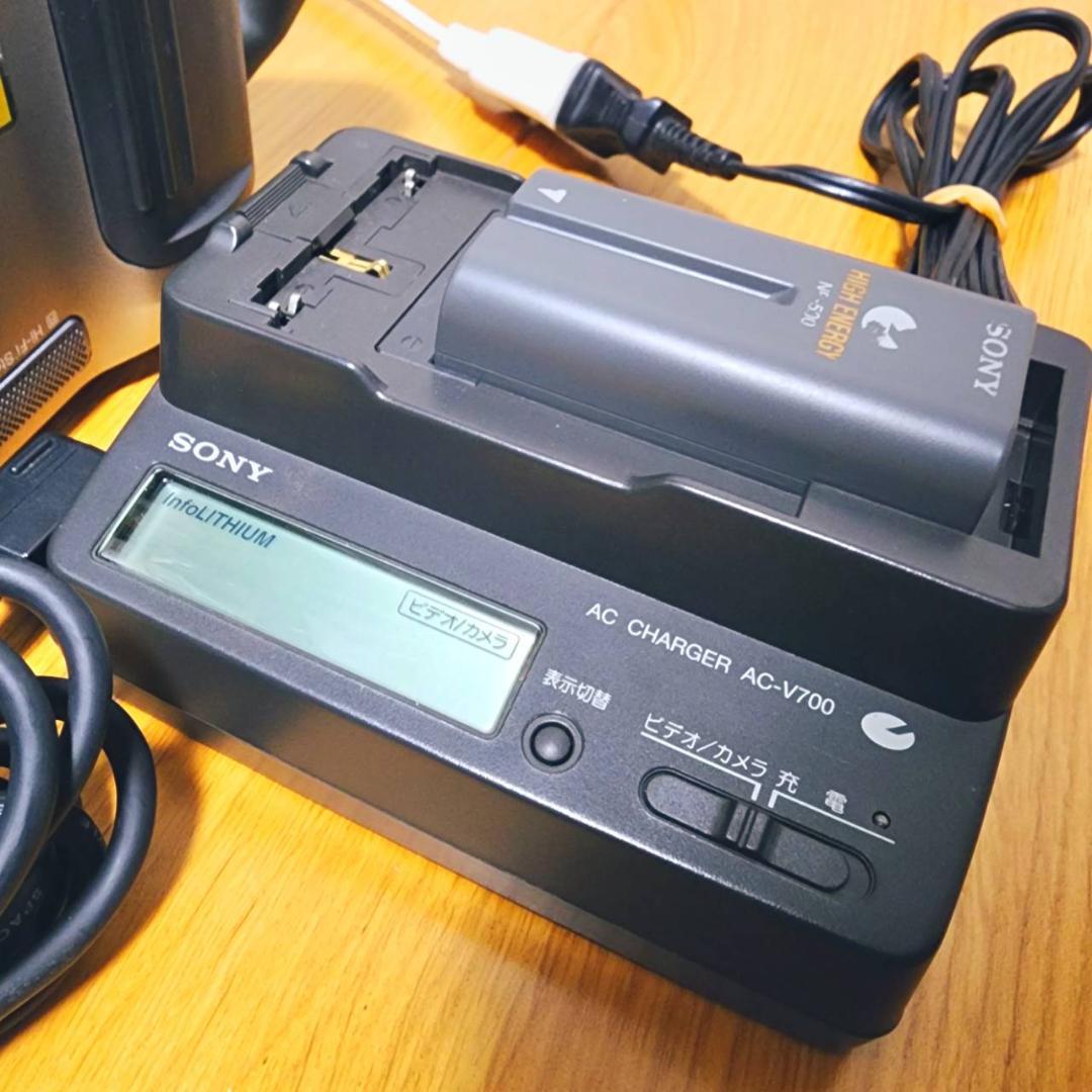 【動作確認済】高画質 8ミリ Hi8 SONY ビデオカメラ ACアダプタセット