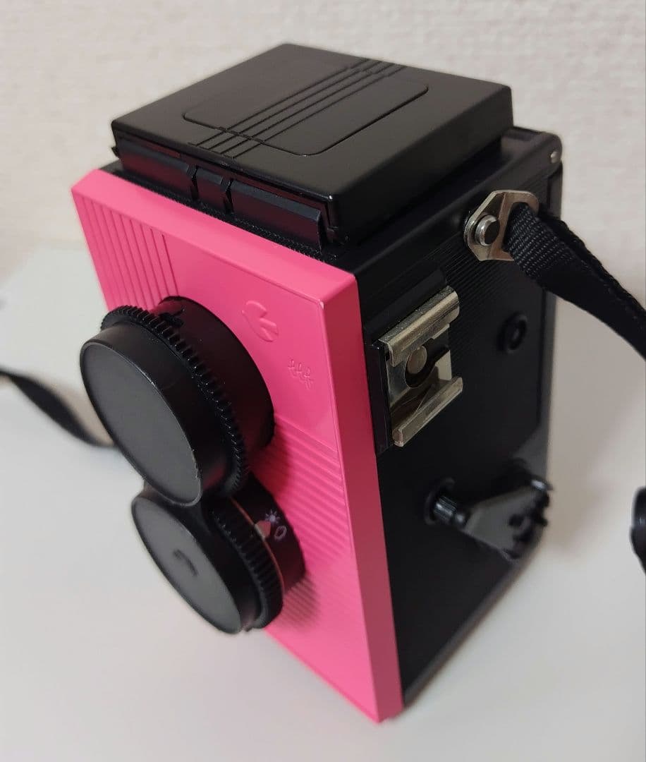 二眼　トイカメラ