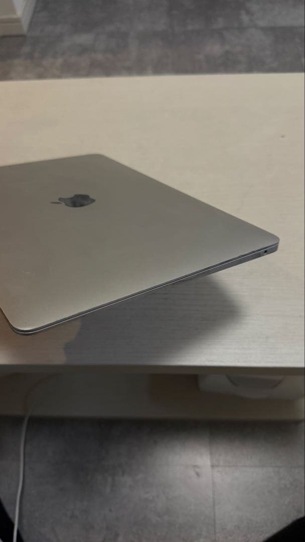 MacBook Air Retina, 13インチ, 2019