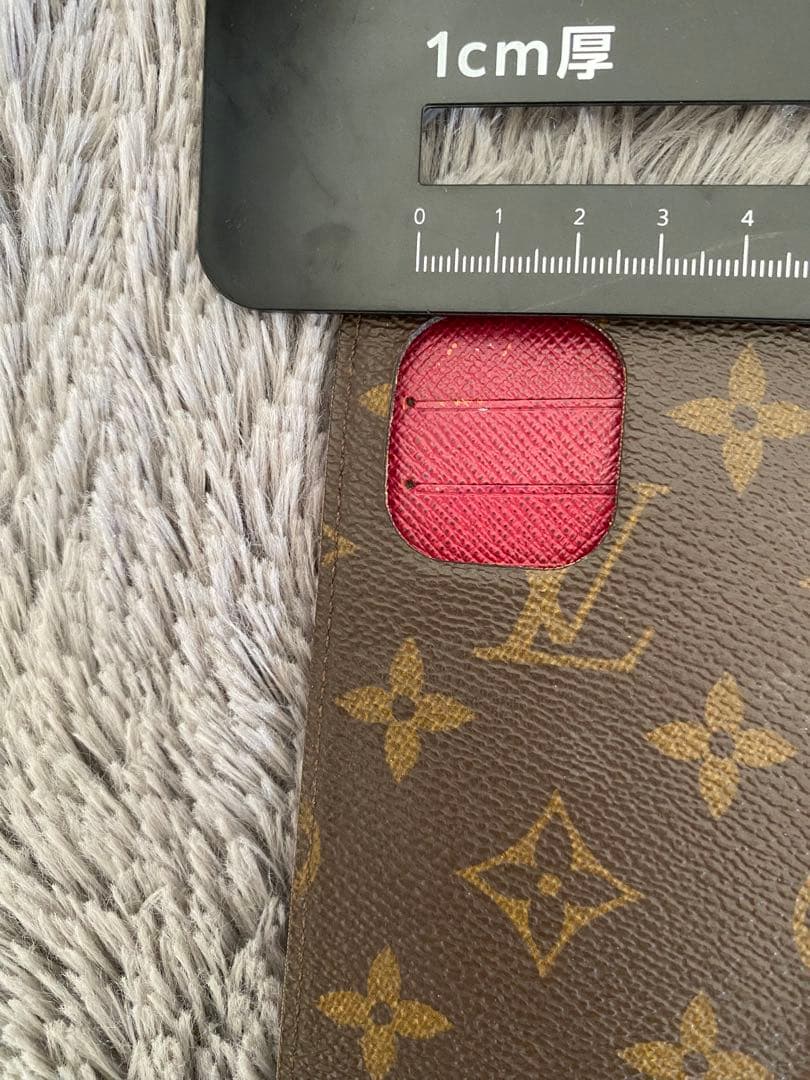 美品Louis Vuittonルイヴィトン　iPhone11ケースフォリオ手帳型