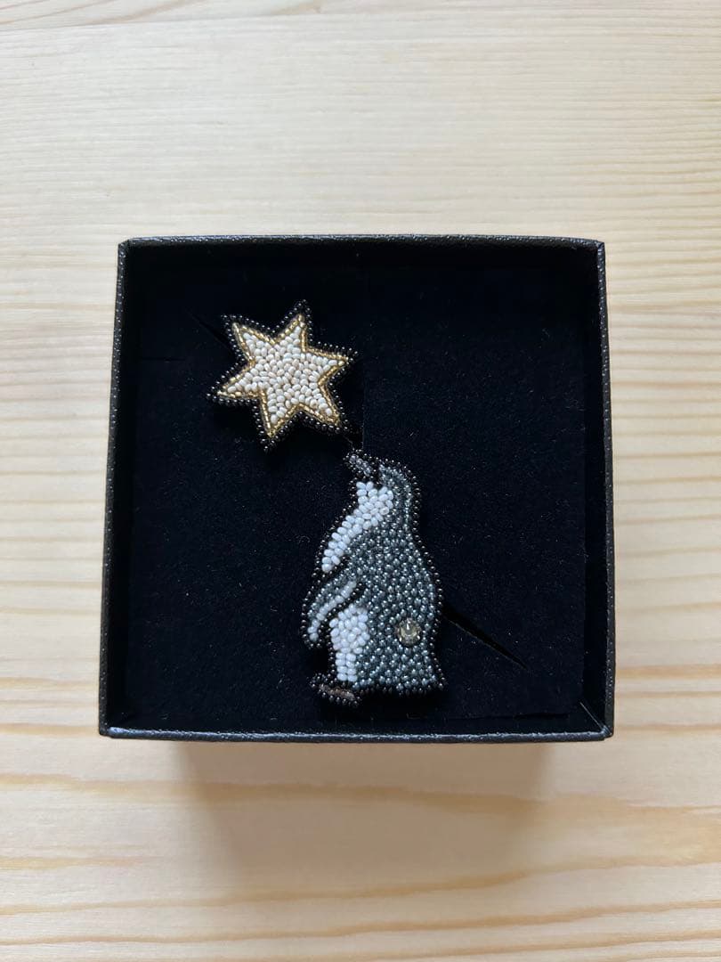 小林モー子 ピンズ 2点