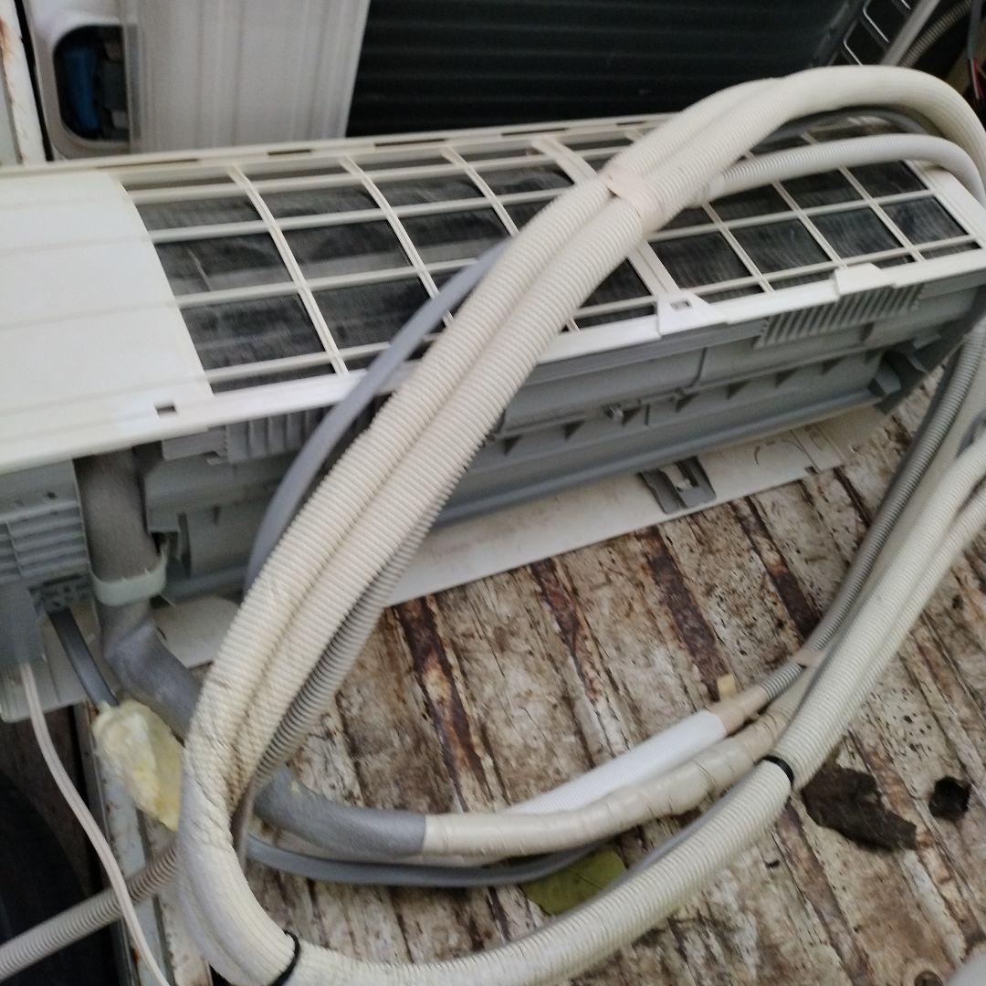 送料無料　パナソニック６畳エアコン ２０１５年　配管セット　リモコン　裏板　実働