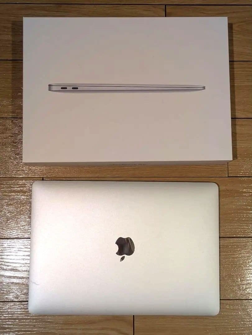 MacBook Air 13-inch(M1チップ搭載)