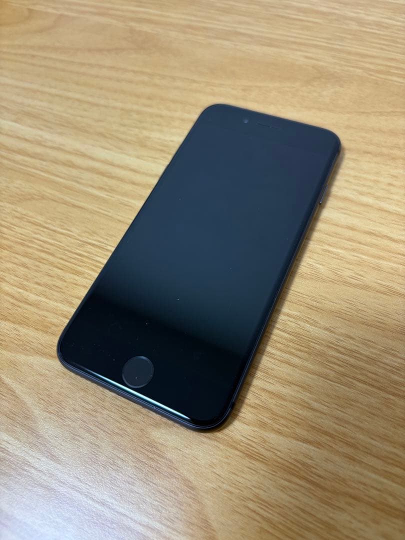早い者勝ちiPhone8 256GB SIMフリー スペースグレイ