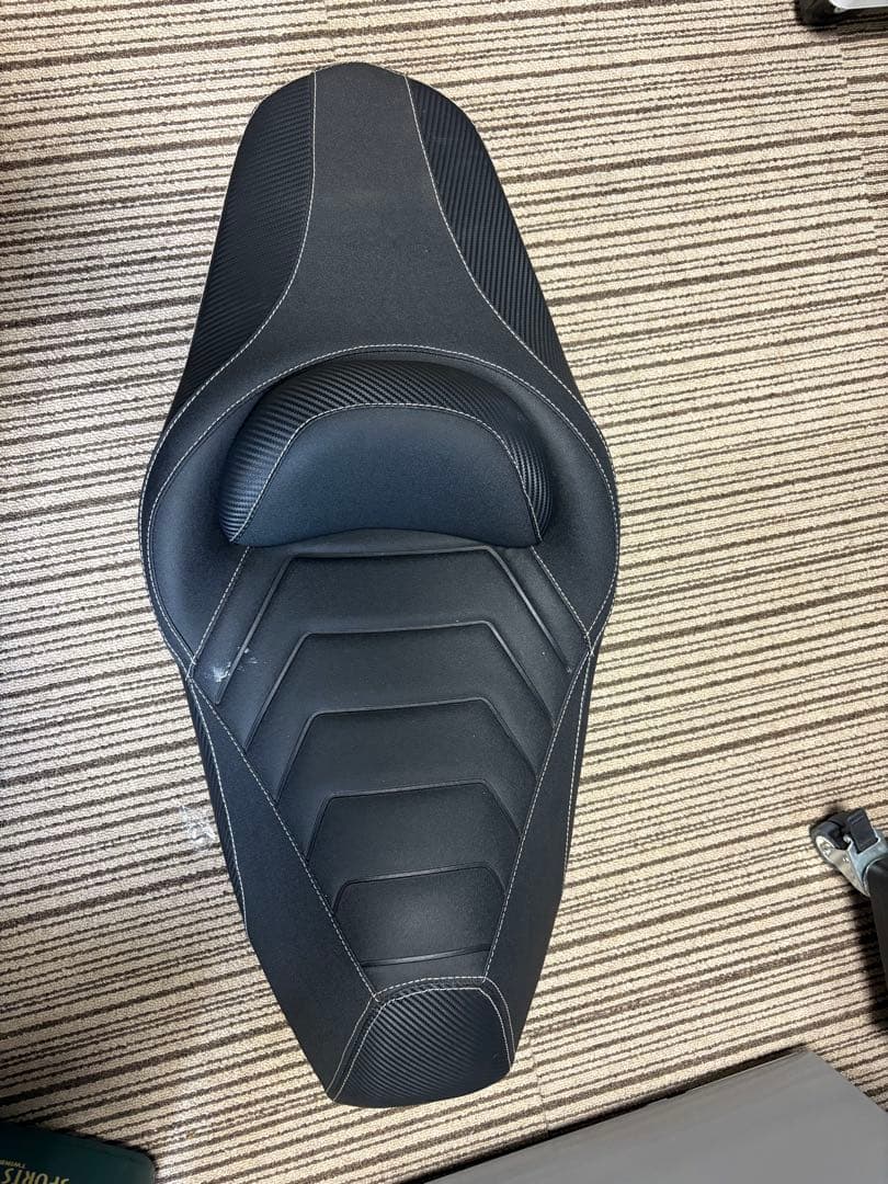 PCX ローダウンシート　ノイワットダン　JK05 JF81