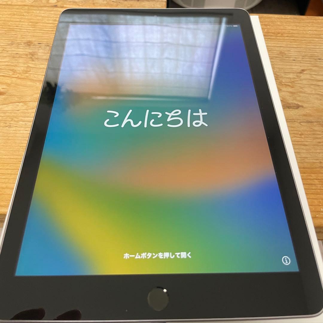 iPad 第5世代 32GB スペースグレイ