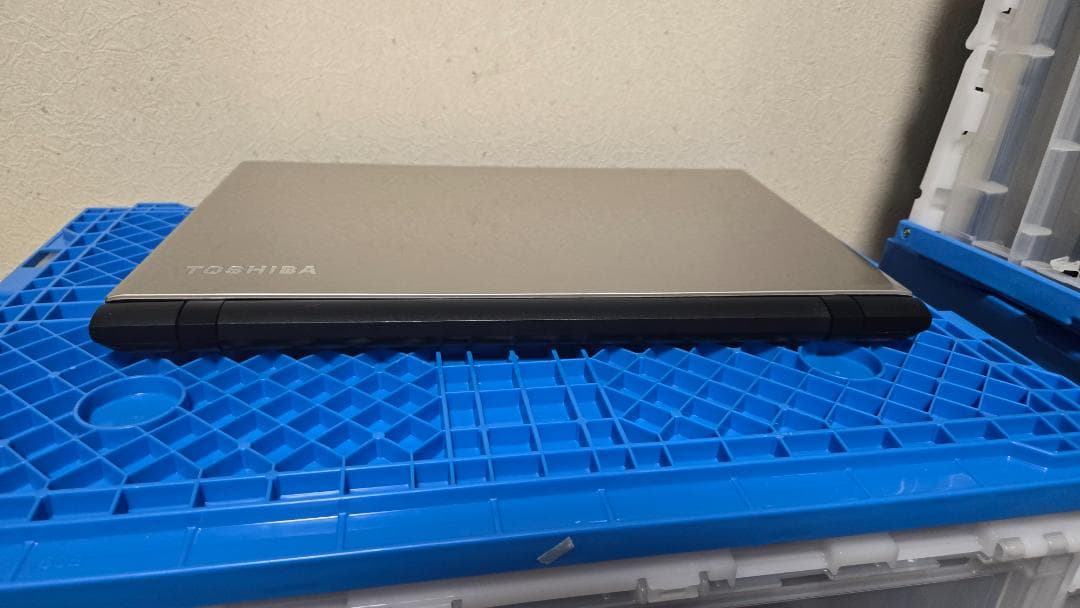 Dynabok AZ85/UG i7 メモリ8GB　訳アリ品