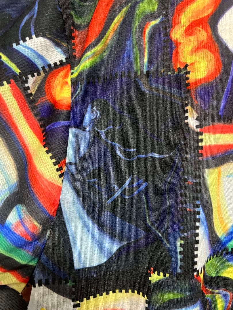 岡本太郎　希少　Tシャツ サイズL 展覧会　全面プリント　限定