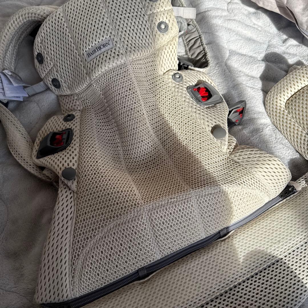 BabyBjörn HARMONY 抱っこ紐 & ひんやり冷感エアパッドセット