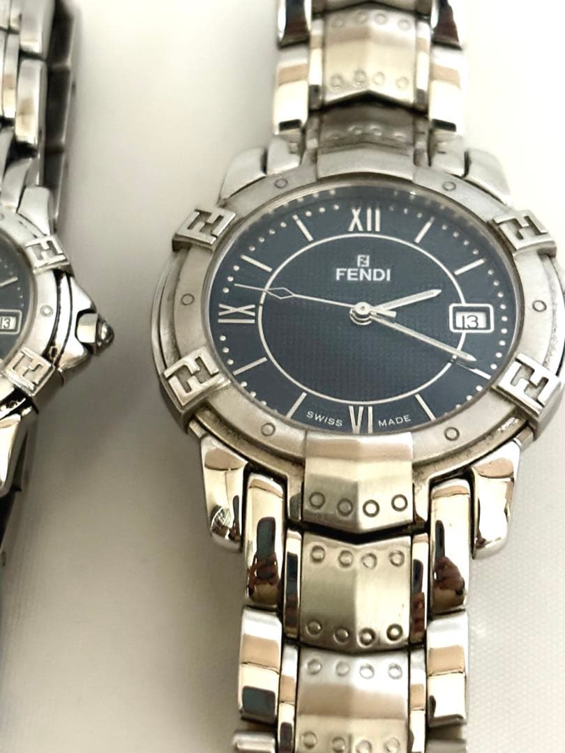 【ペアウォッチ】FENDI 腕時計 レディース・メンズ２本　ネイビー調 シルバー