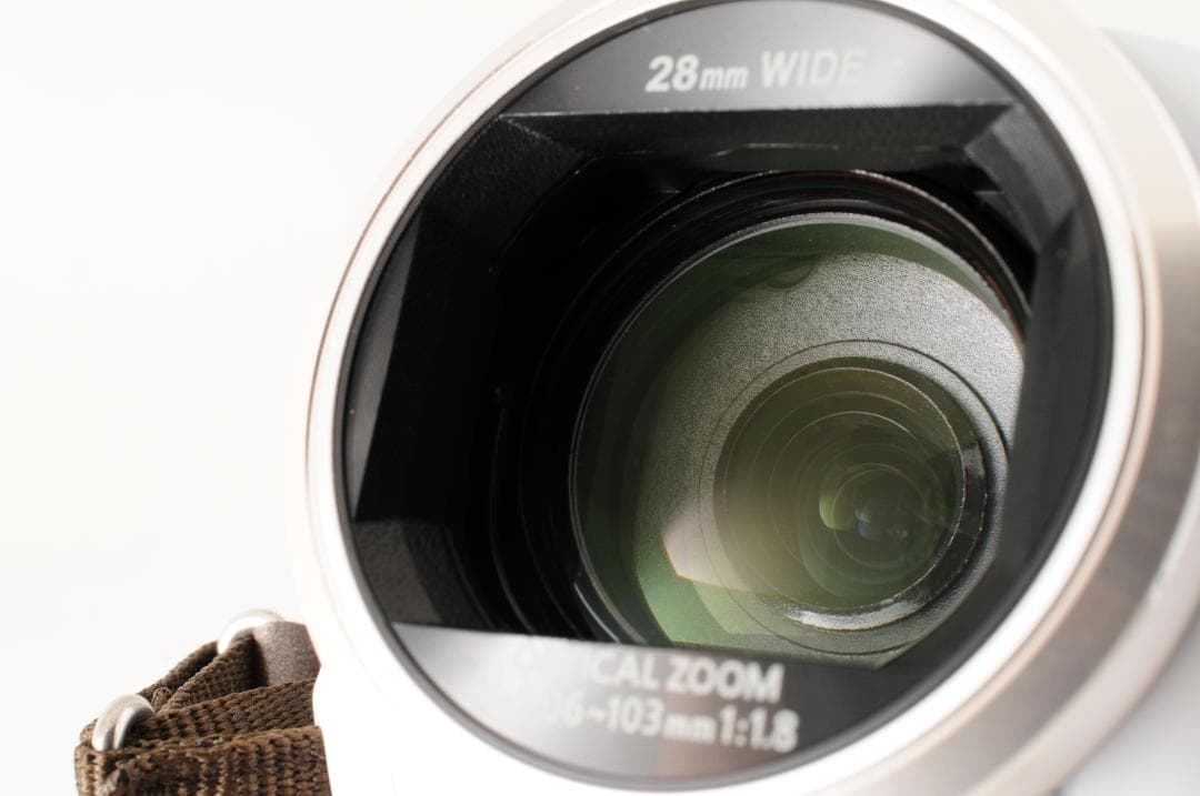 【ほぼ新品 箱付き】パナソニック Panasonic HC-V550M ホワイト