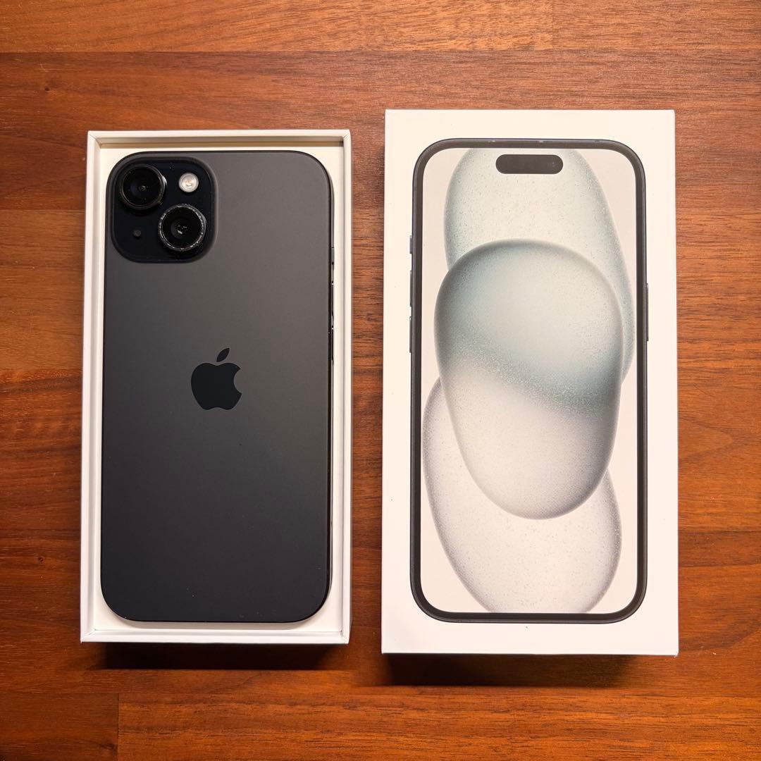 たにしゃん　iPhone 15 128GB