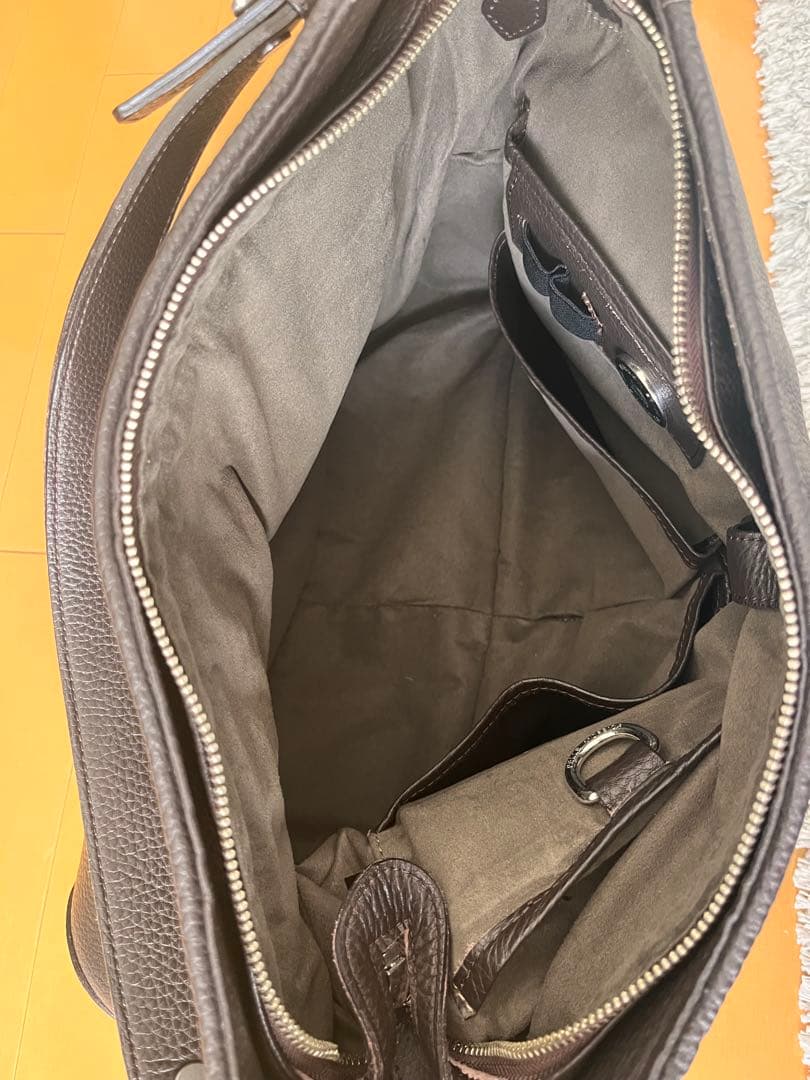 PELLE MORBIDA ペッレモルビダ ショルダーバッグ