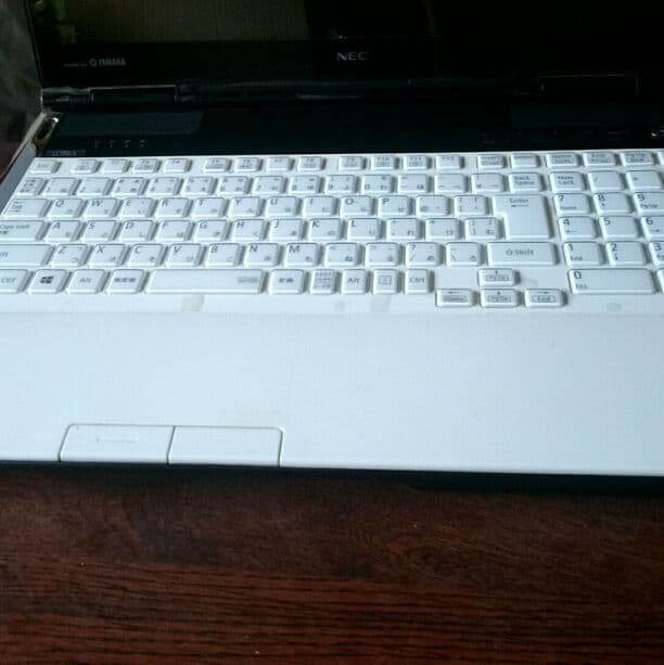 NEC  ノートパソコン  LaVie